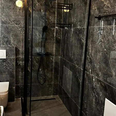 Seascape 7 ساراندا